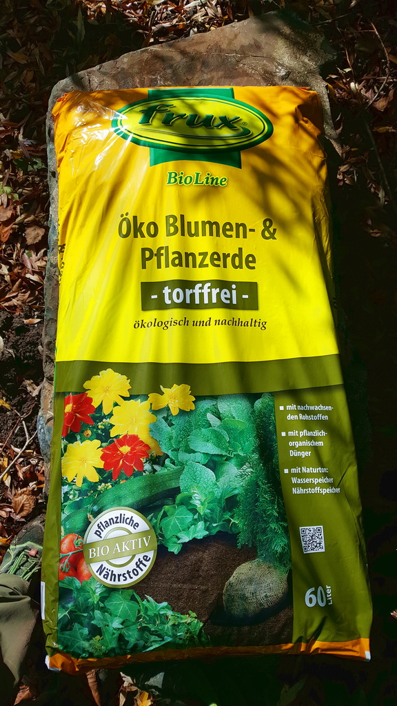 Bio torffreie Blumen- und Pflanzerde